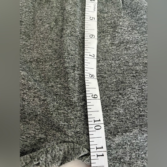 F&F Size: One Size Sport Workout Set Sleeveless Top/Leggings Gray/Neon - Picture 8 of 11